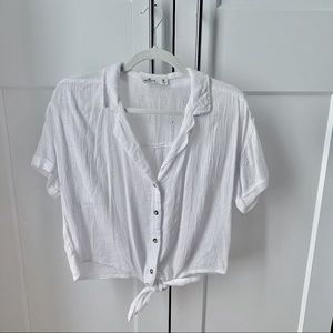 Hollister - Crop Tie White Shirt - medium